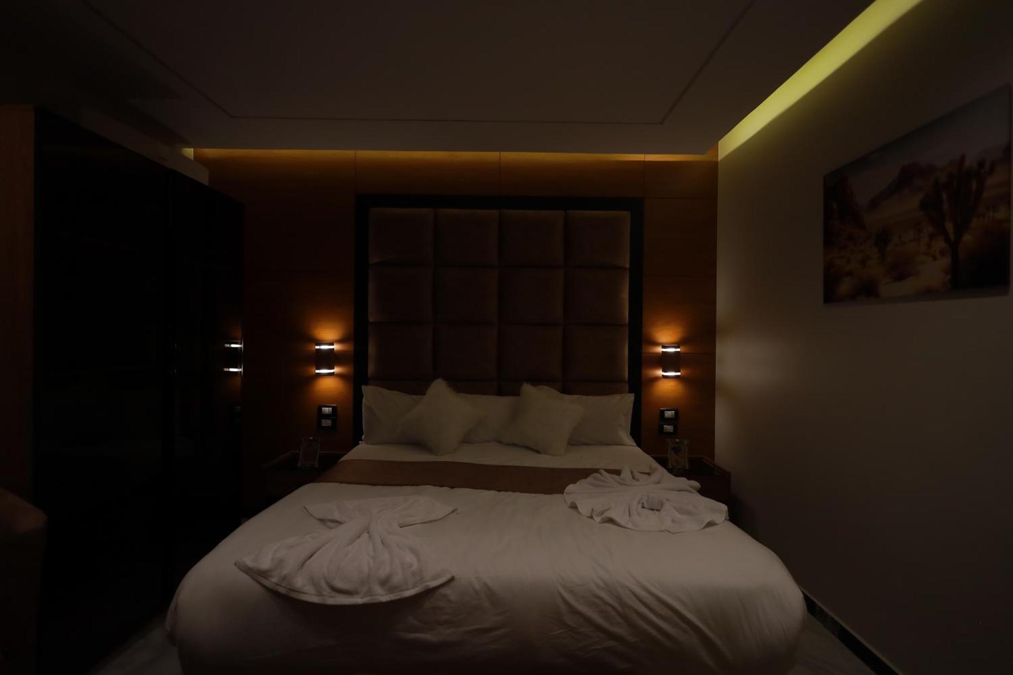 The Muse Pyramids Inn Kafrat al Jabal Exterior photo